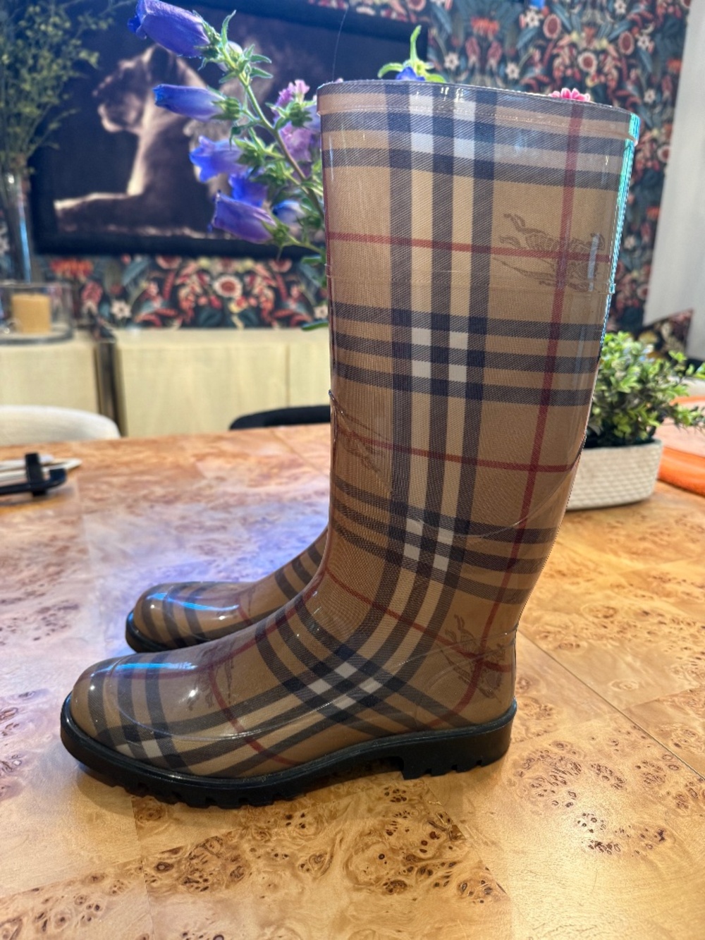 Classic Burberry checkered plaid rain boot